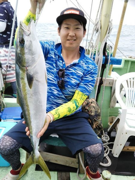 康仁丸・ジギング釣り果